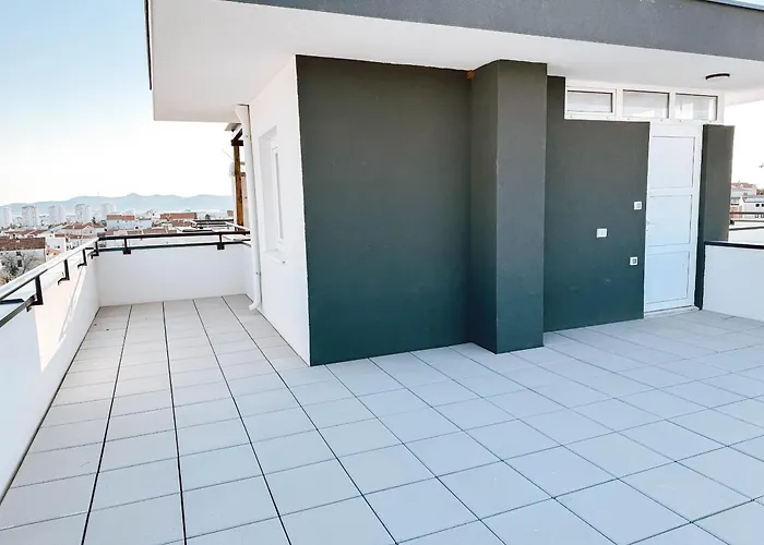 New 2 Bed, 1 Bath In * Zadar