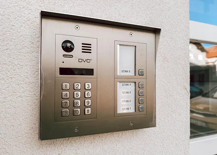 Apartamento New 2 Bed, 1 Bath In