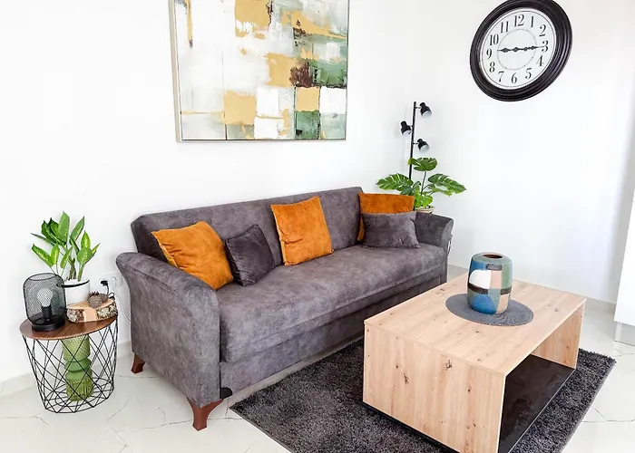 Apartamento New 2 Bed, 1 Bath In